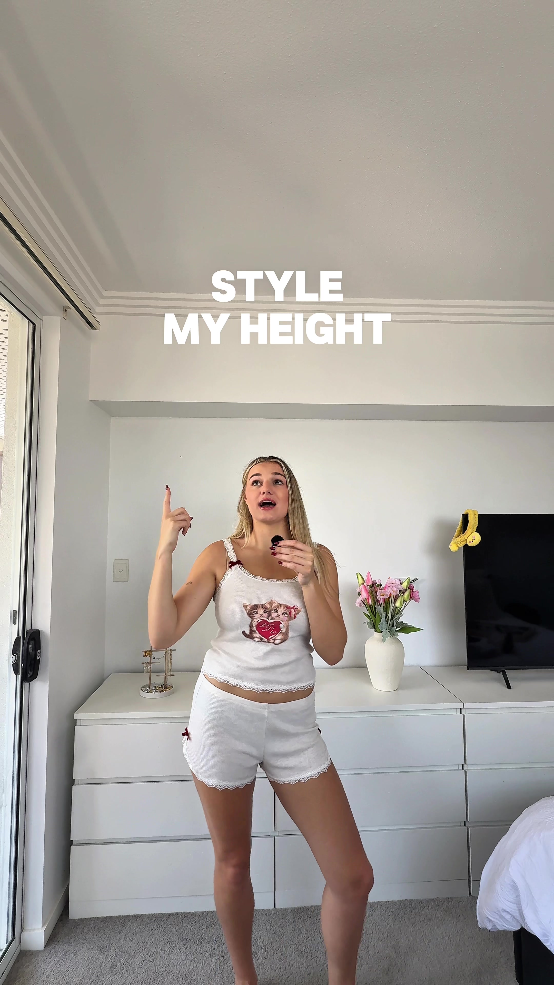 @TAYLA