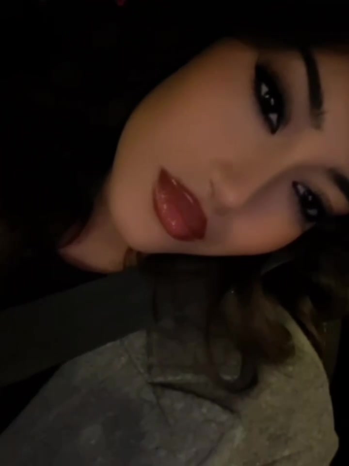 @F💋