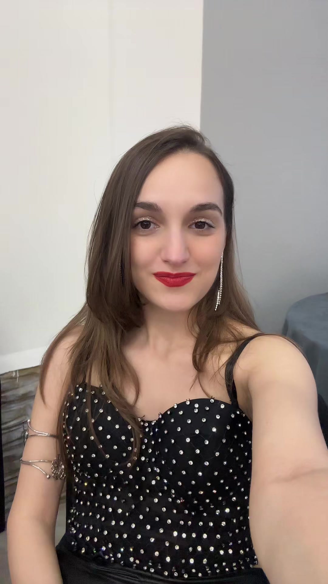 @milana