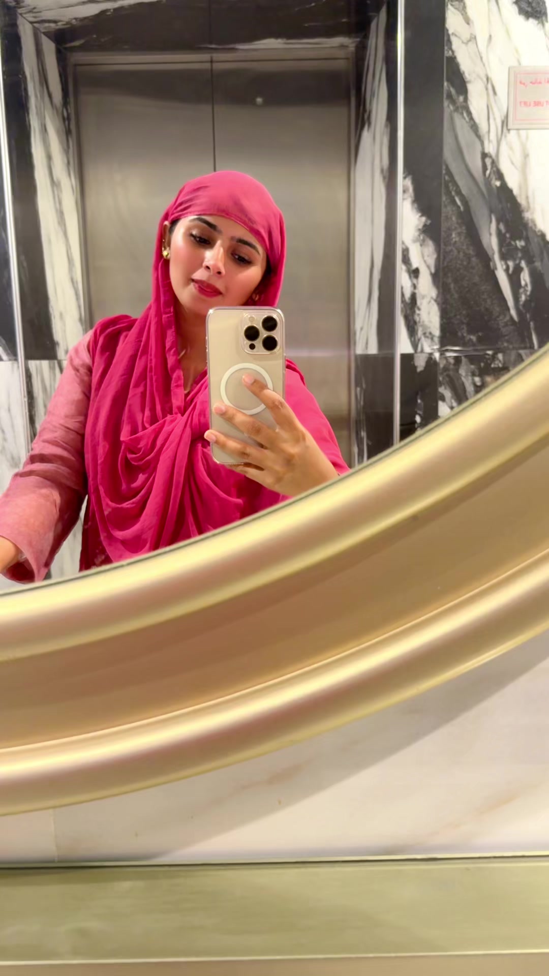 @Shehzadi Parveen (Shazz)