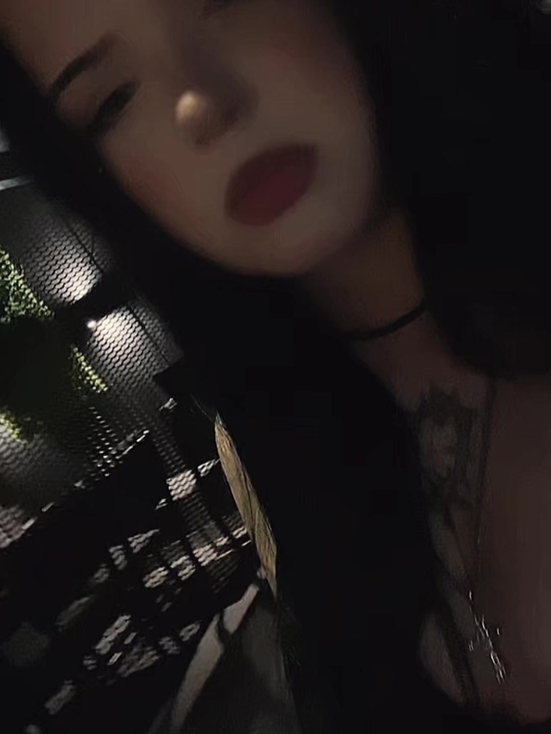 @Маленька