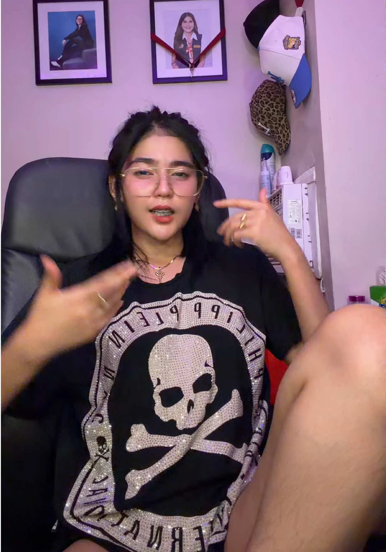 @️