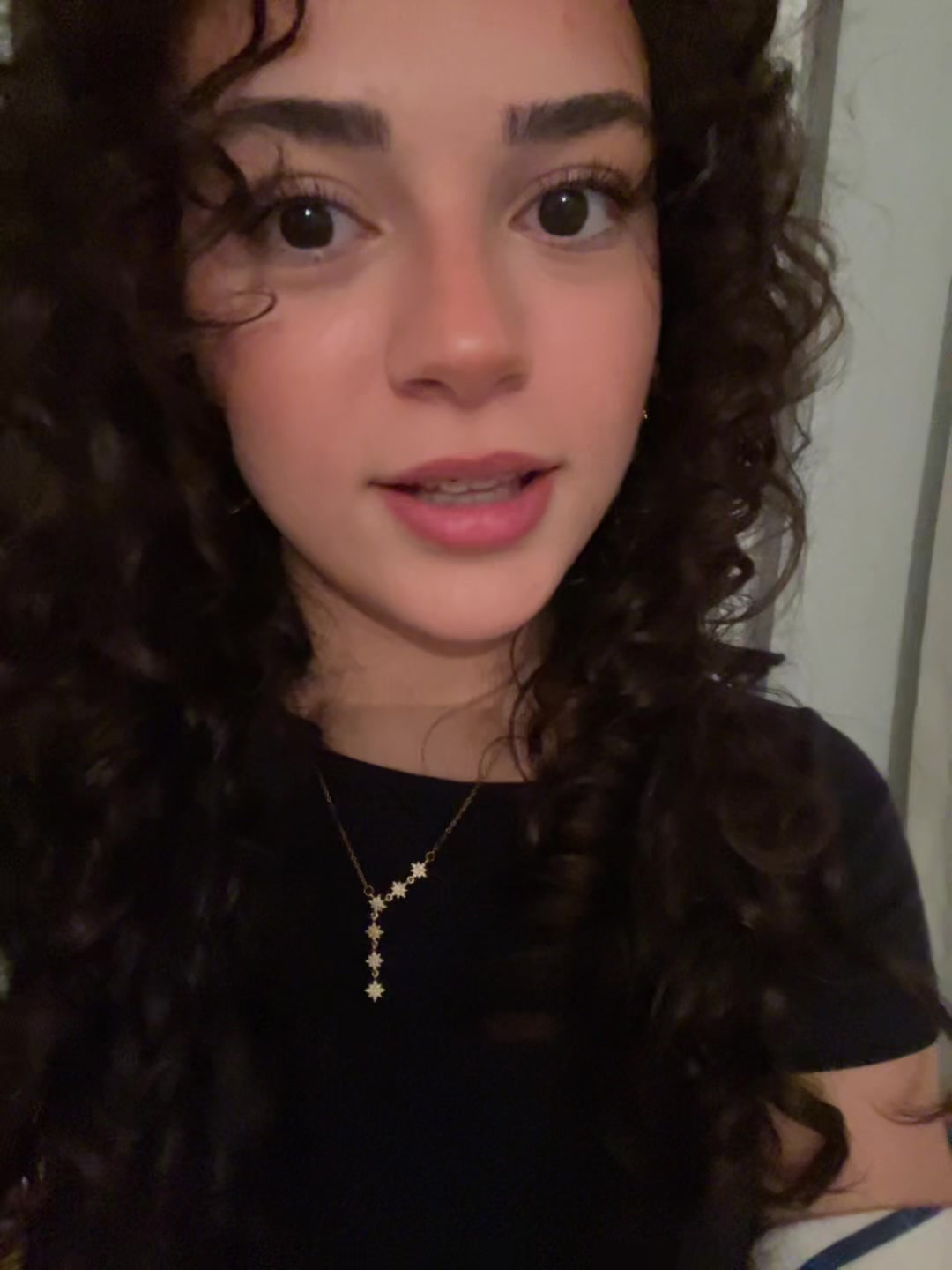 @B&uuml;şra꩜