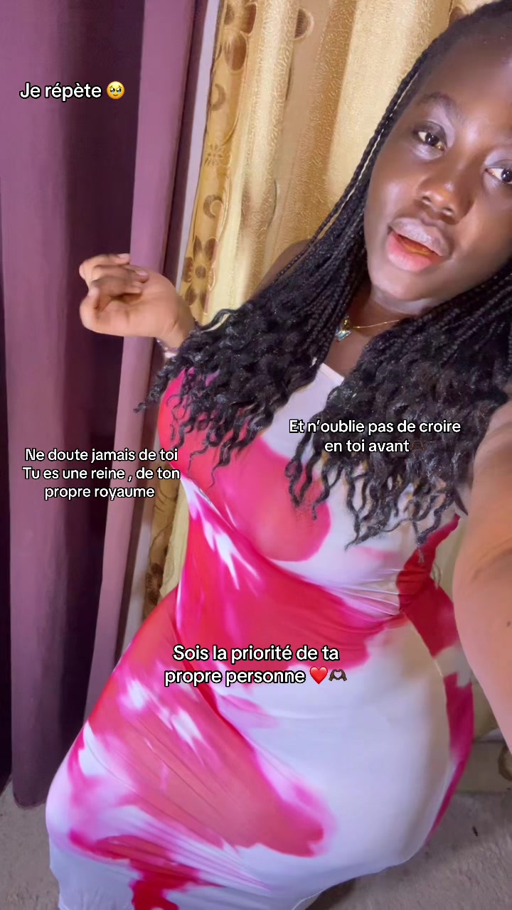 @APOUTSHOU🤍