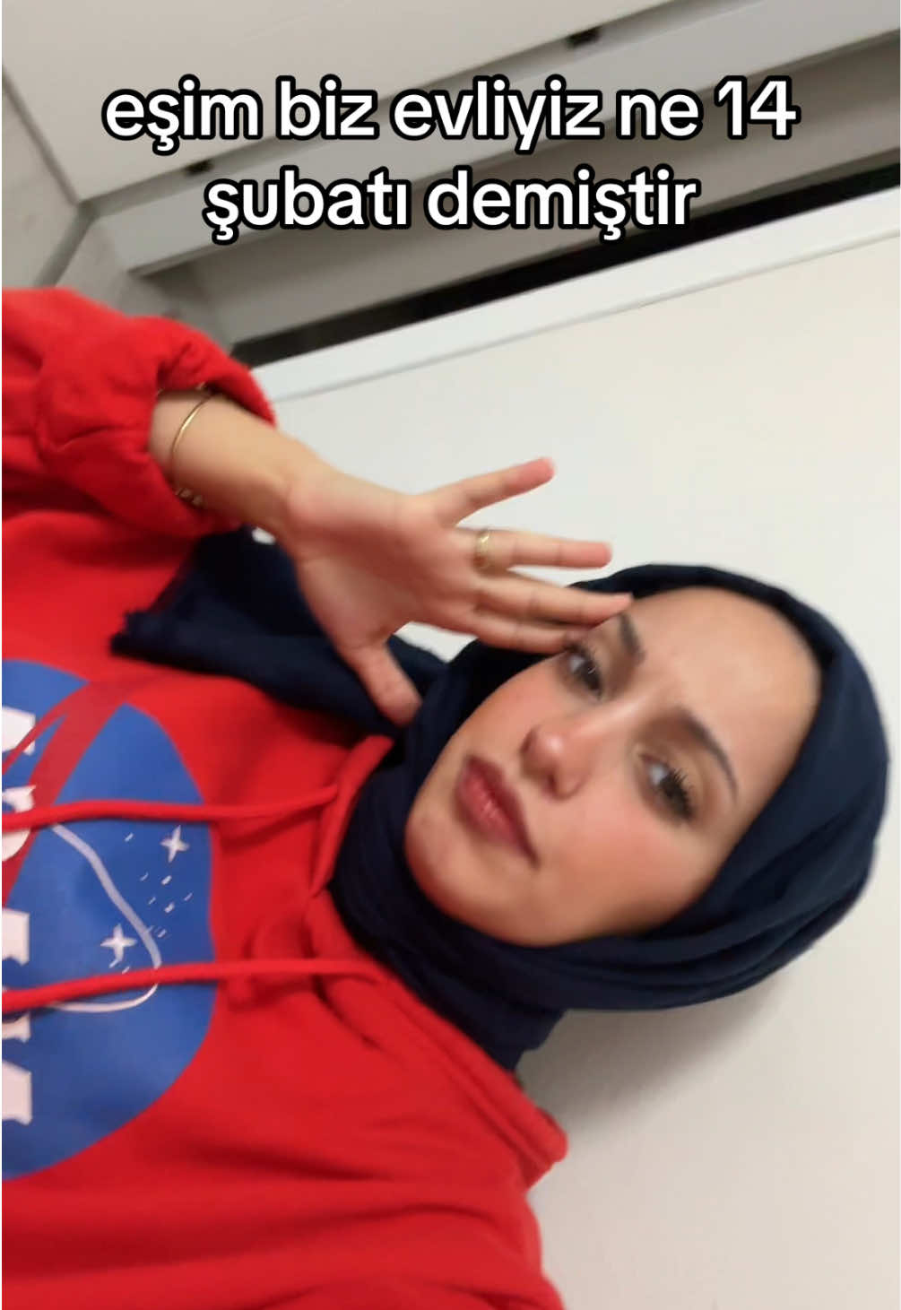 @1humeyarkus