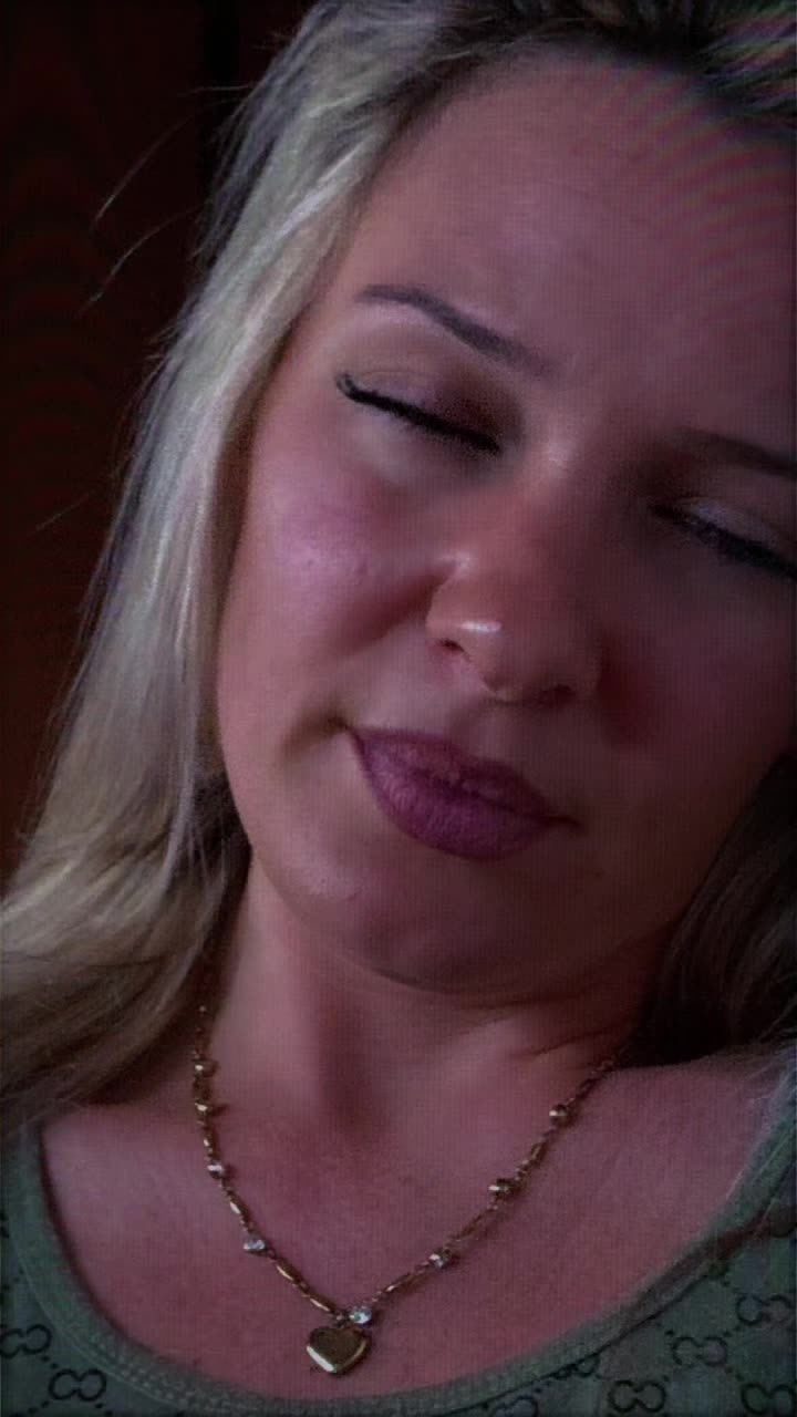 @Valentina