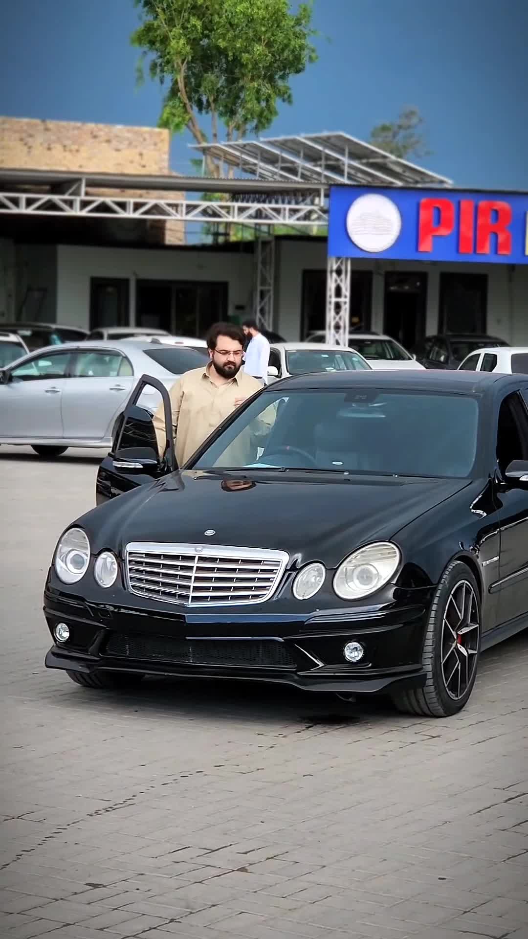 @Tashfain Afridi