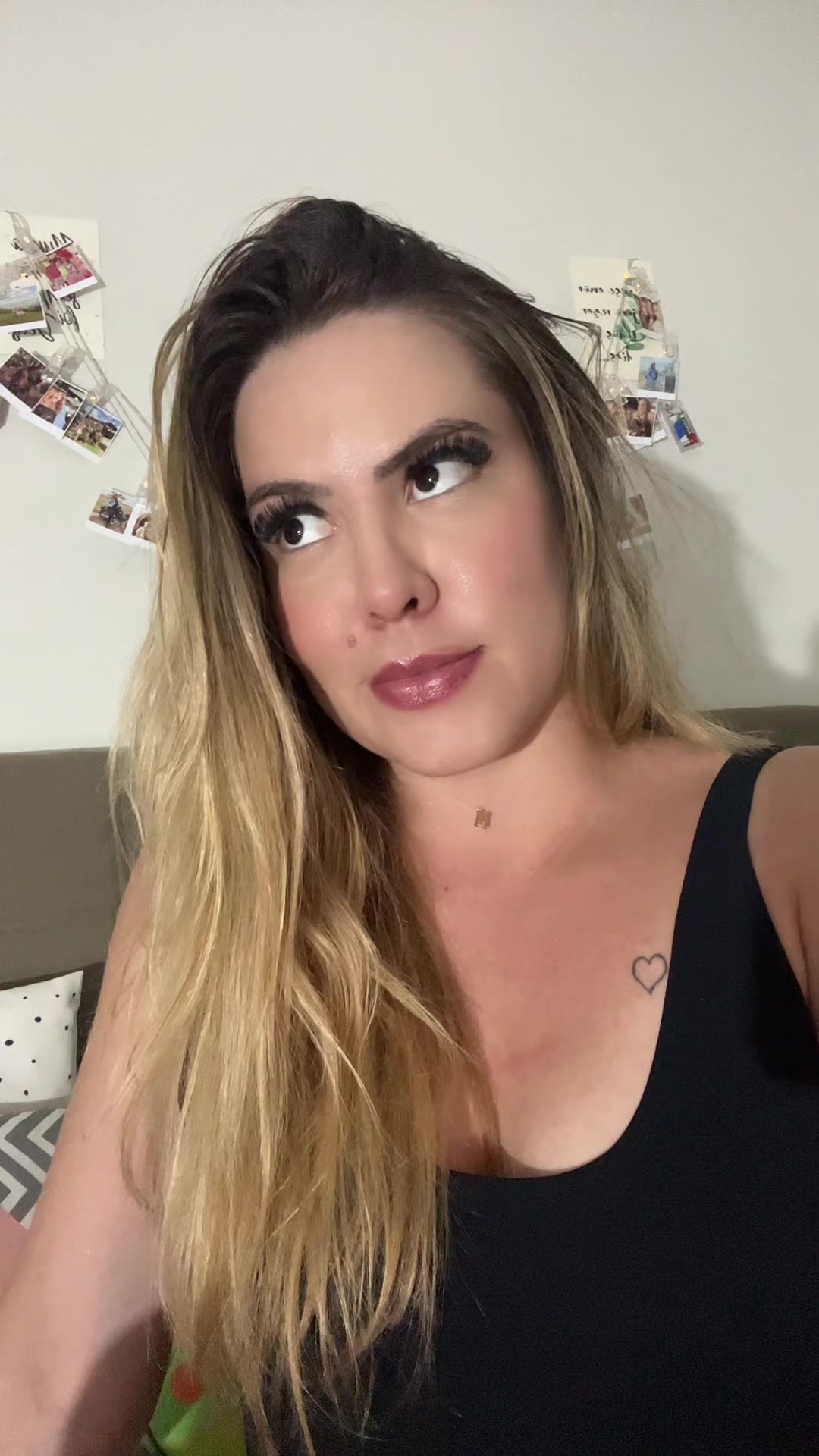 @ahelenajulia