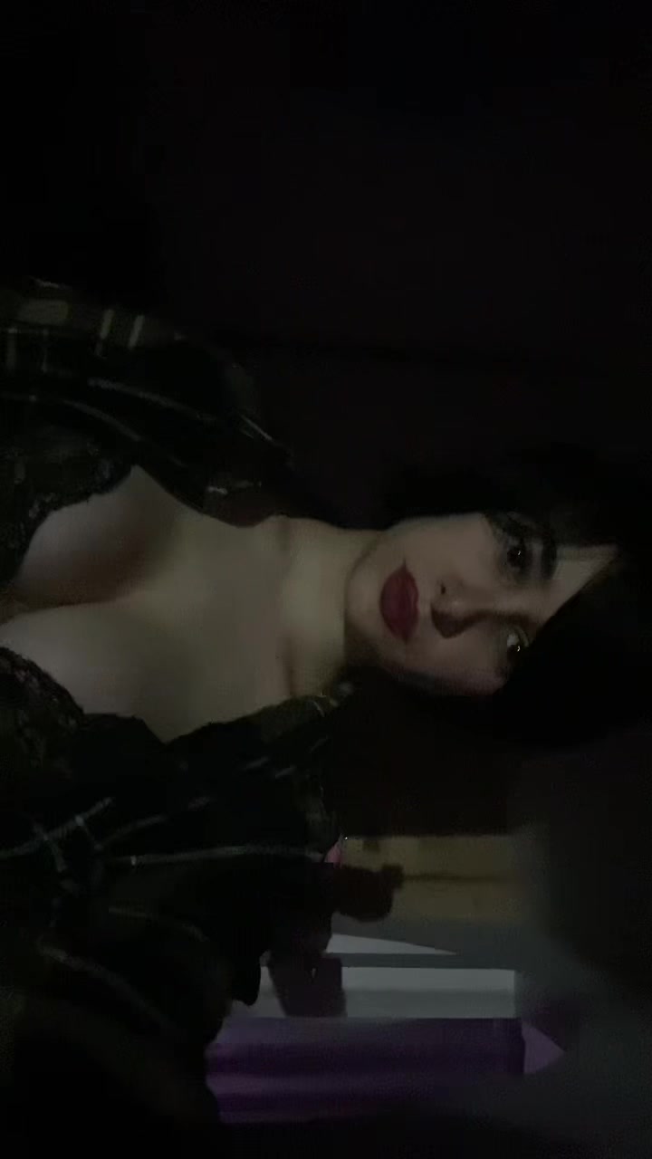 @M🍸💋