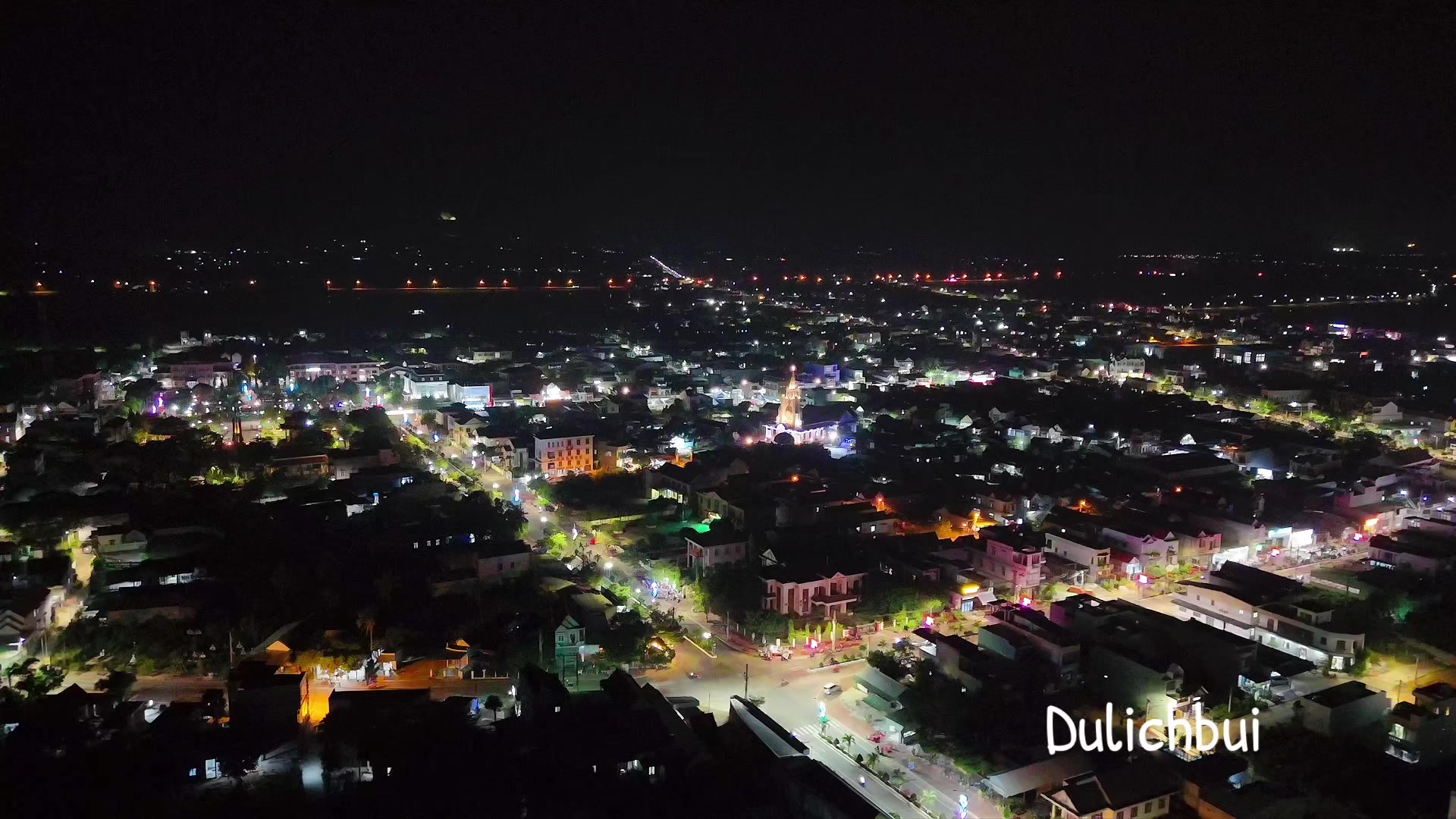 @Bụi Ở Tr&ecirc;n N&uacute;i