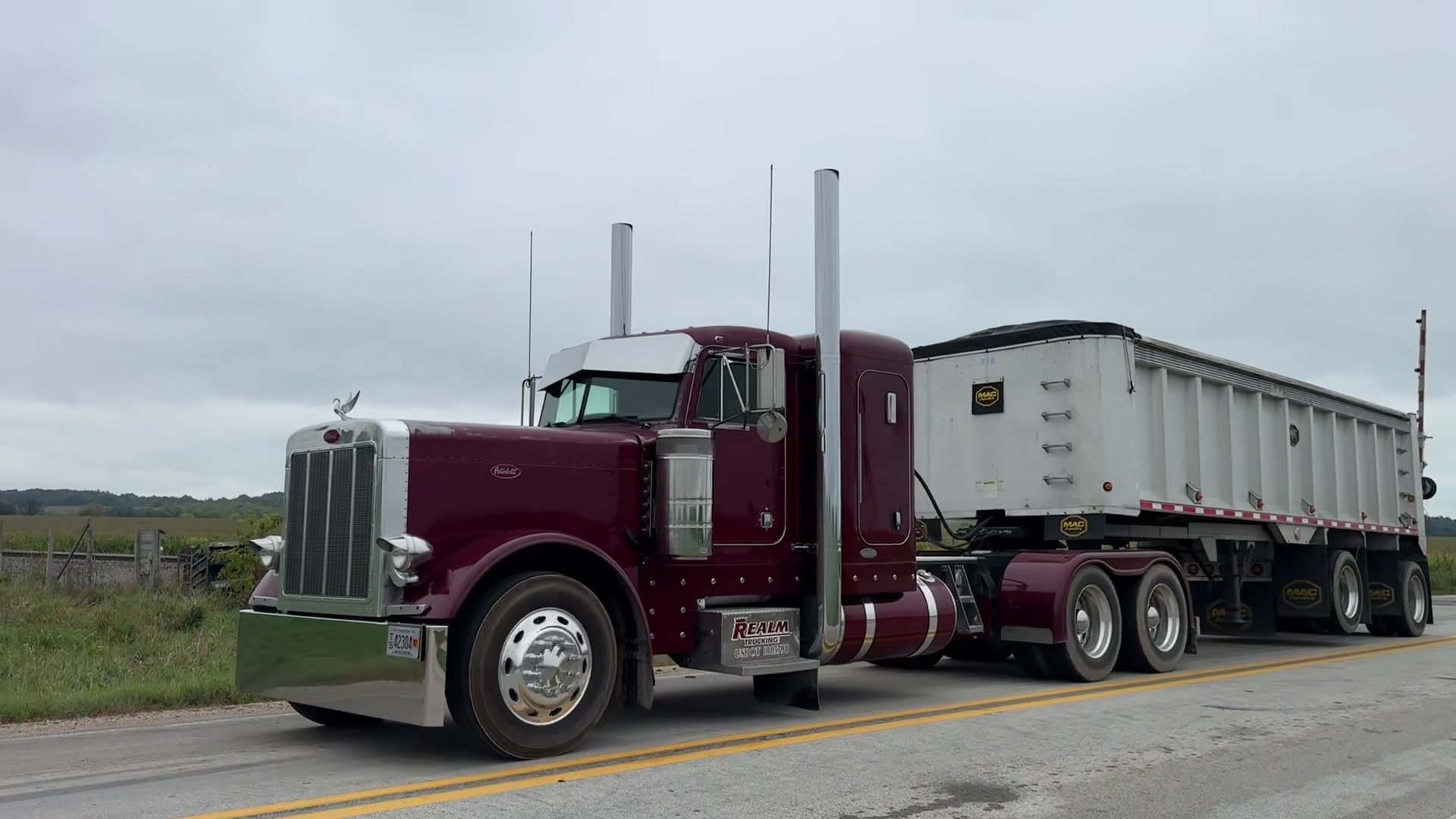 @WiscoBigRigs