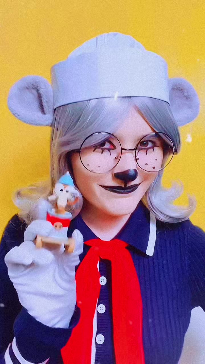 @‧₊˚ : ˚₊‧ MARIAH ‧₊˚ : ˚₊‧