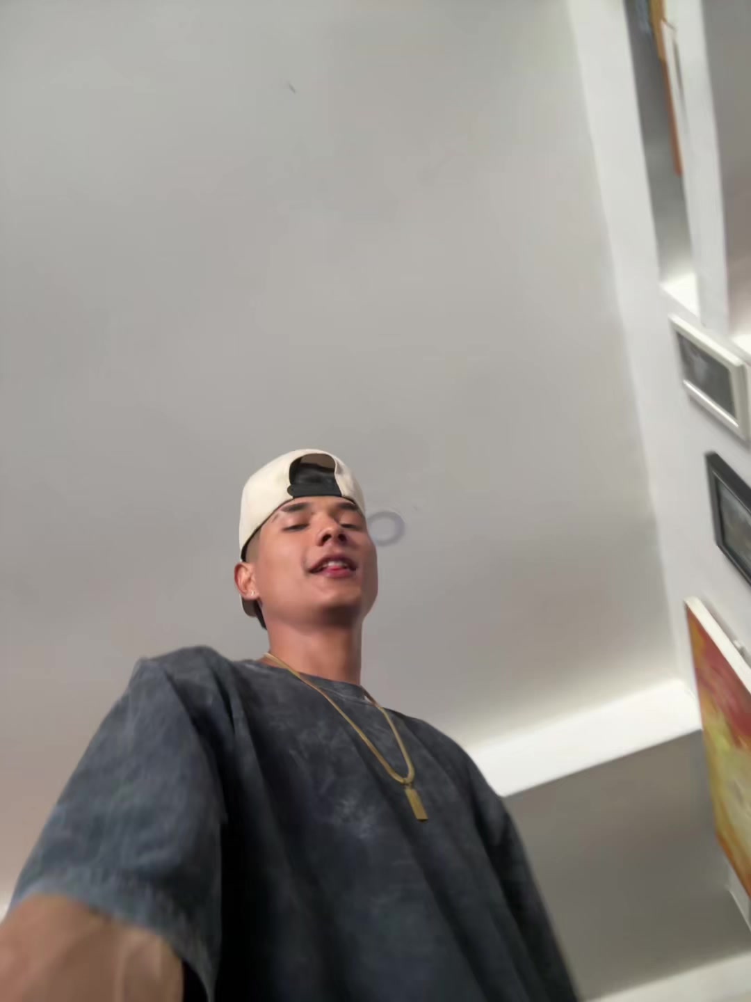 @KEVIN😎