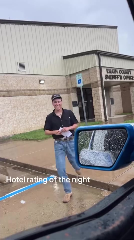 @Tarleton Barstool