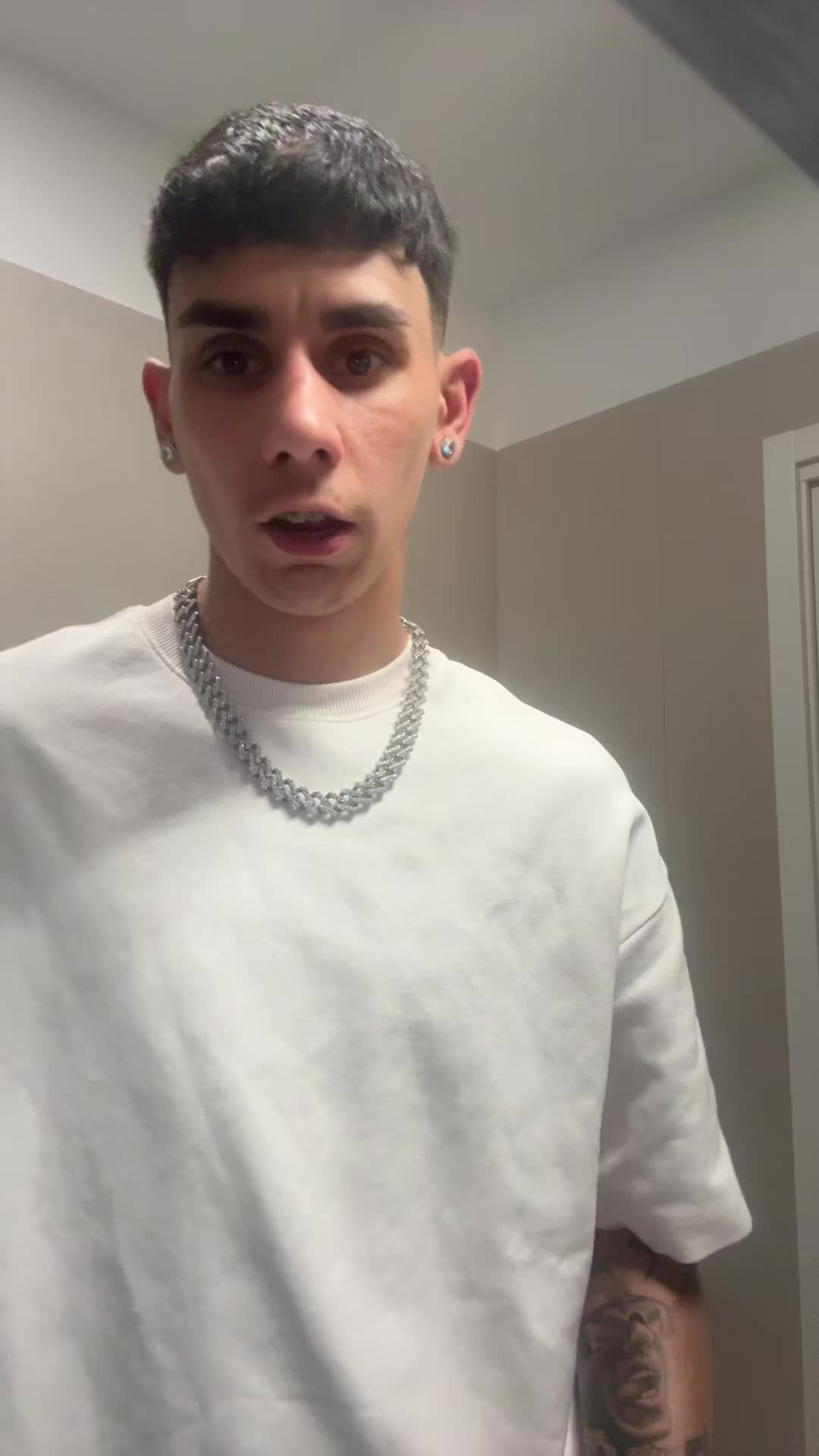 @Nicola Laddaga00