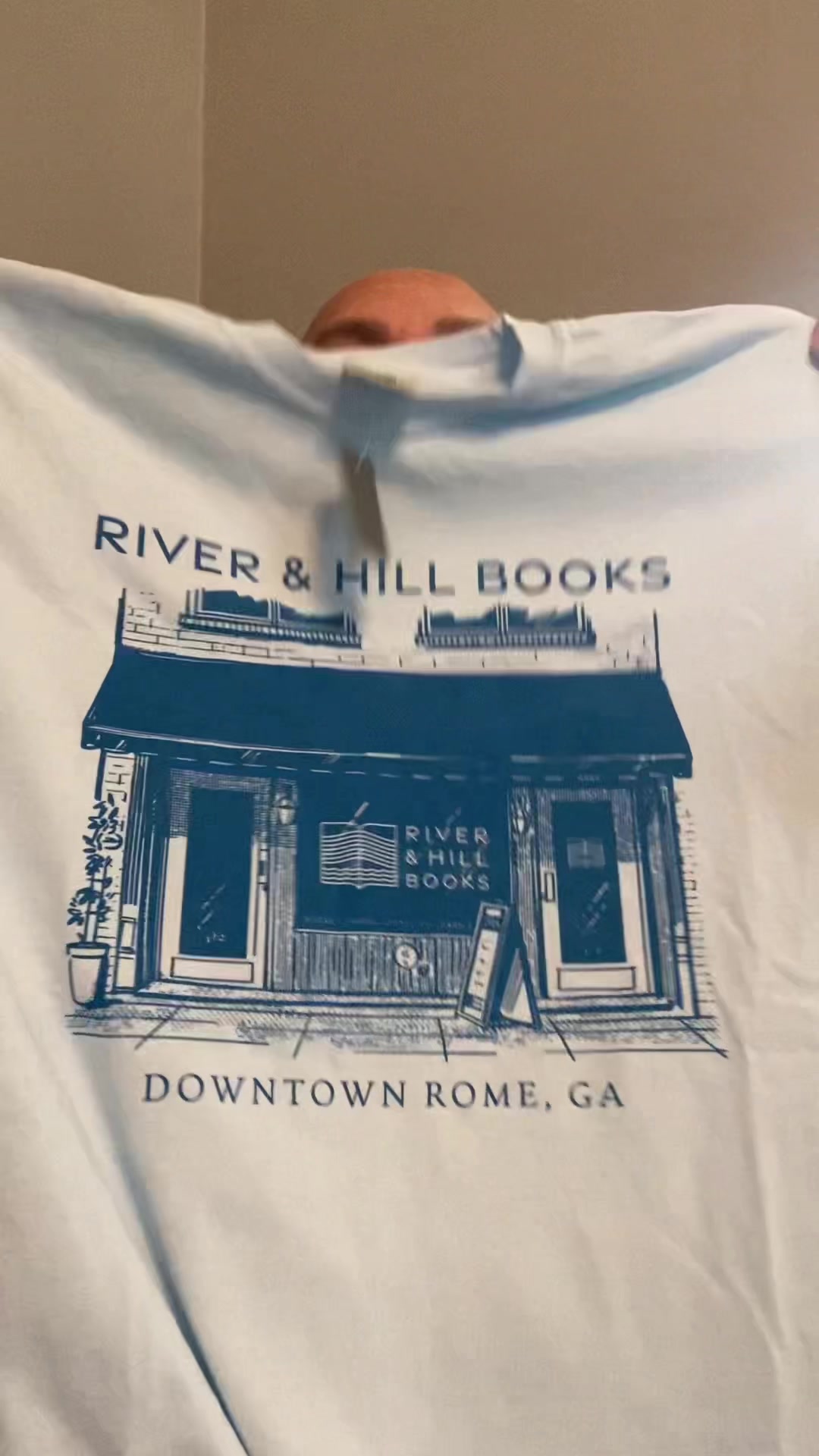 @Joe 🌈🖊️📔📚👨🏻&zwj;⚕️👕