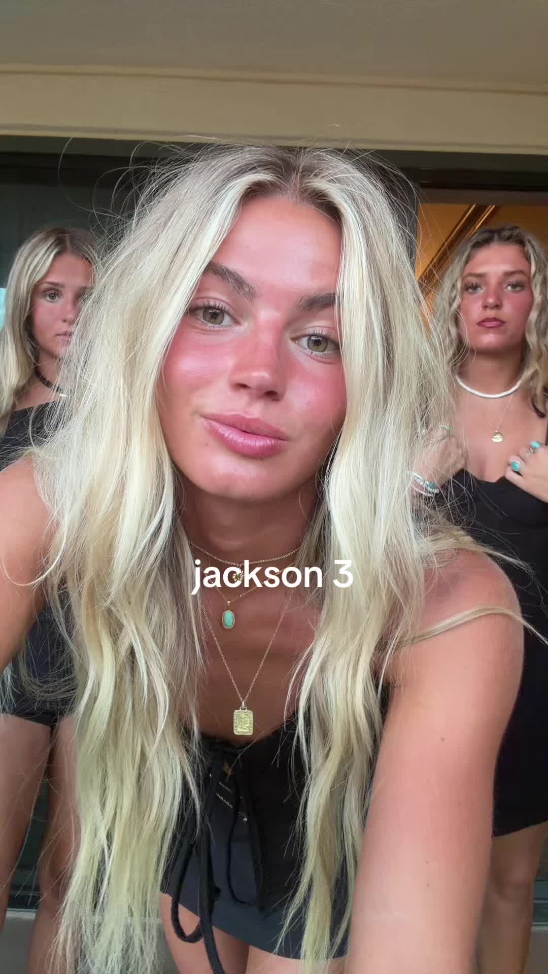 @LivvySamps