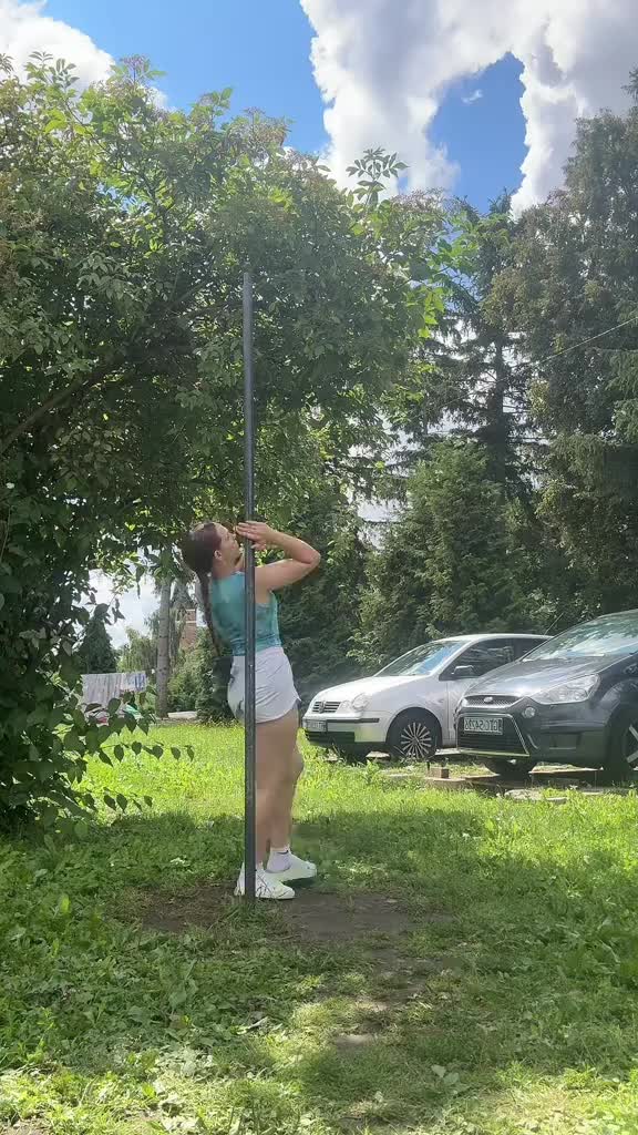 @_pole_flow_dance_pola_