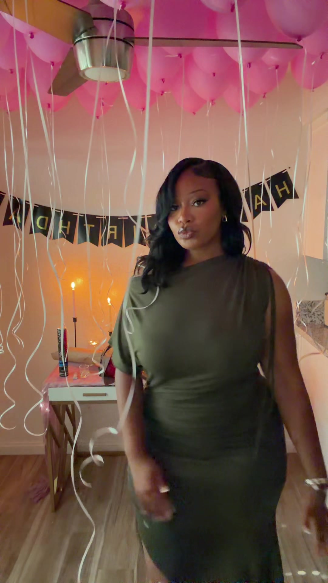 @Lala