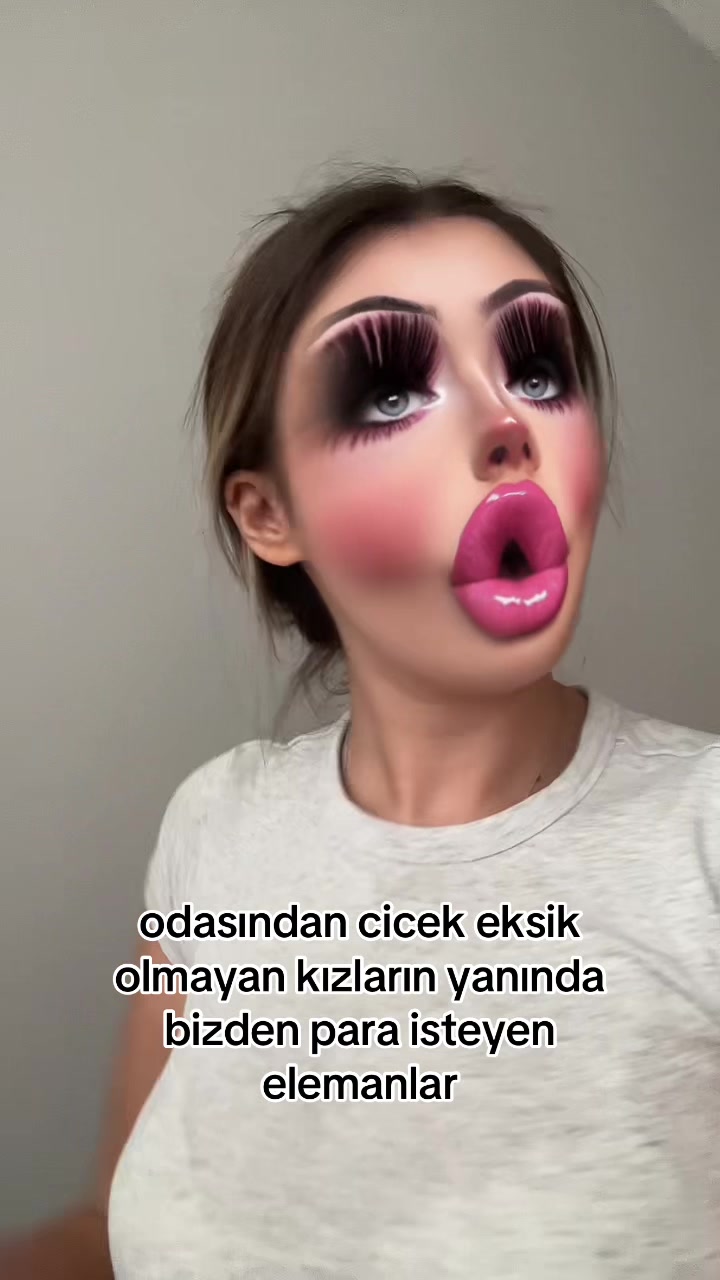 @deccalice😜😜