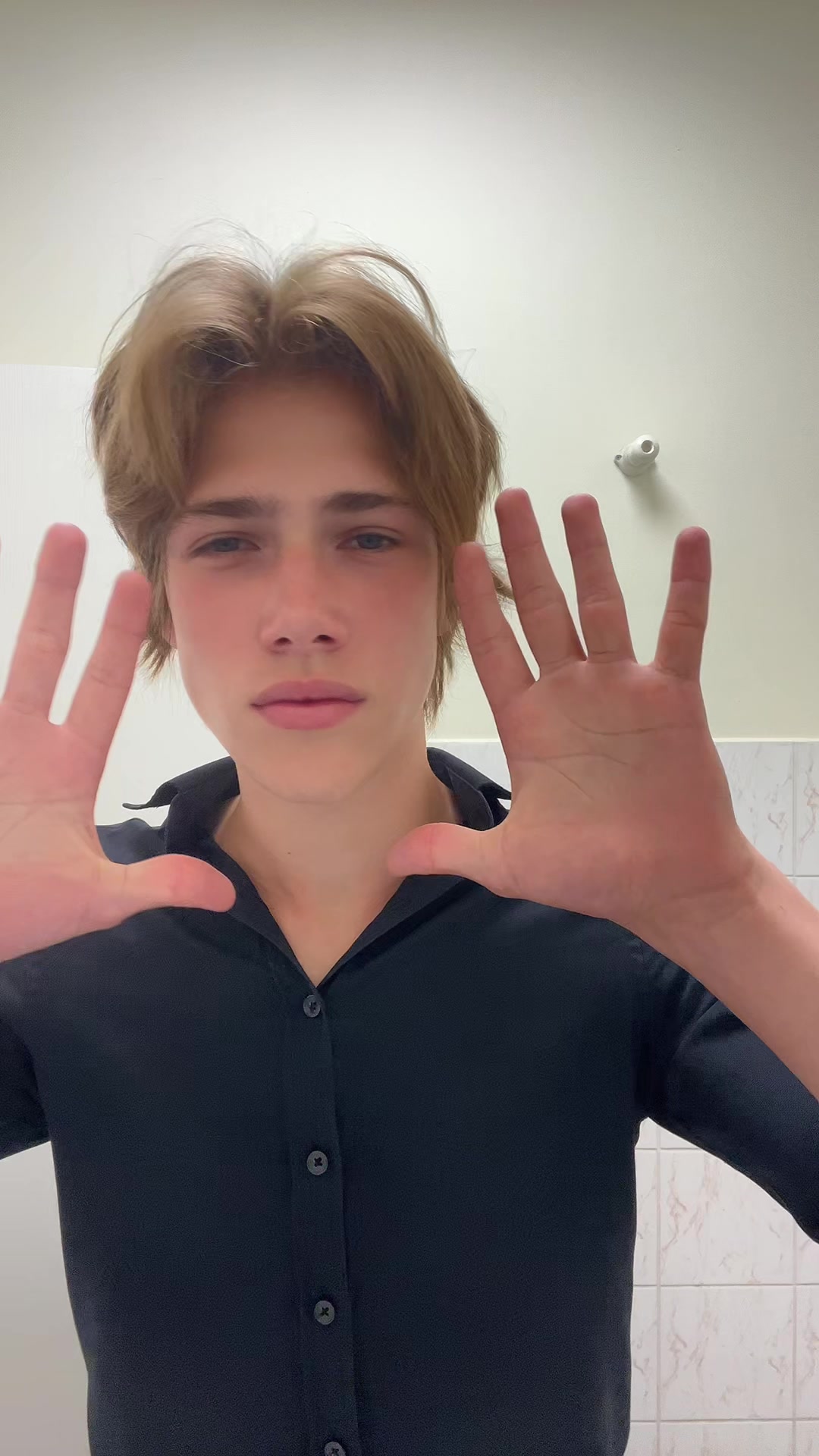 @Lots of Hands