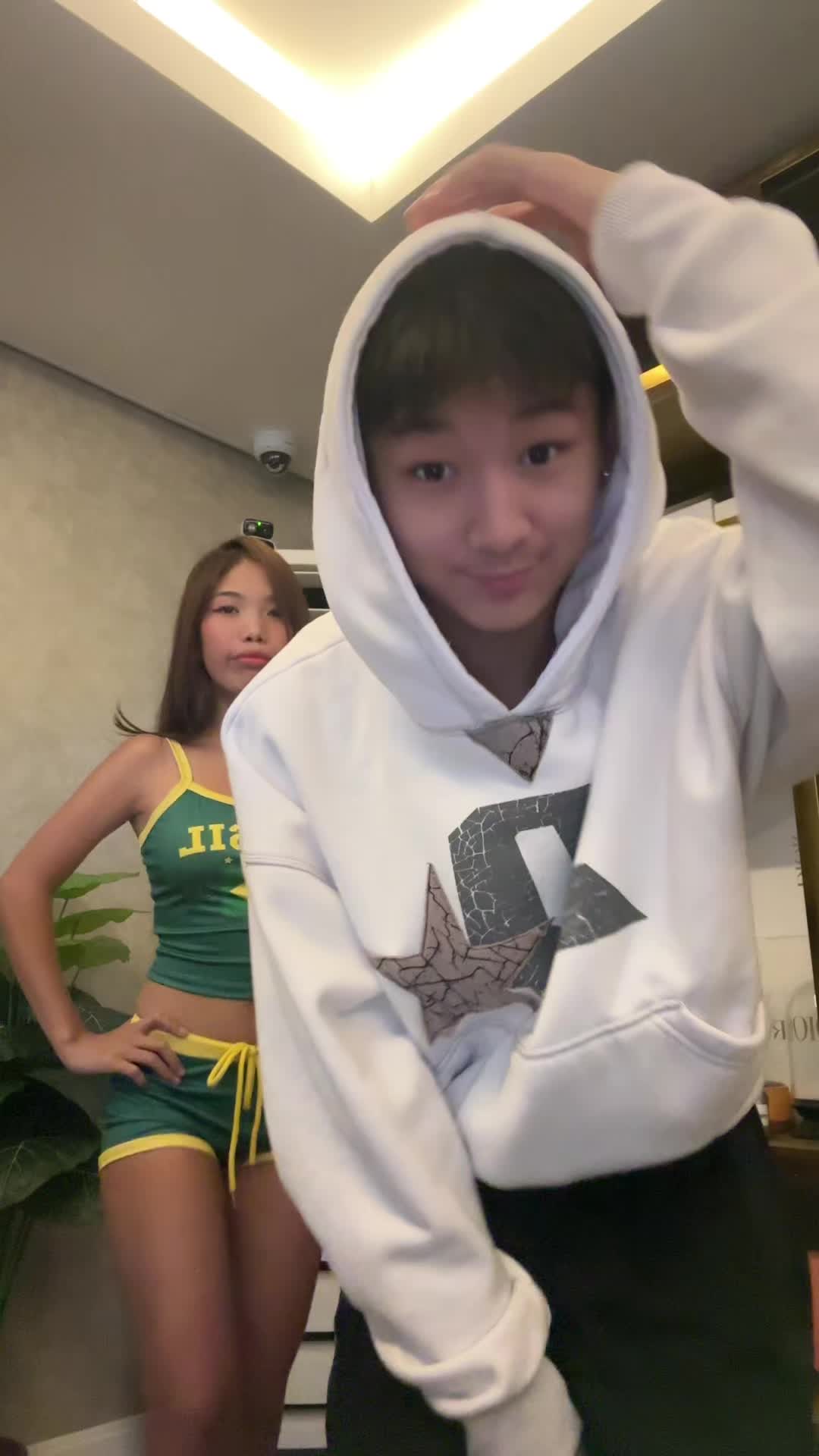 @𝑲𝒐𝒔𝒖𝒌𝒆2