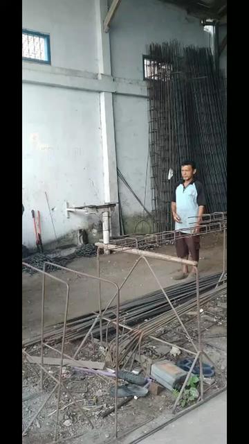 @Akhas Deraus
