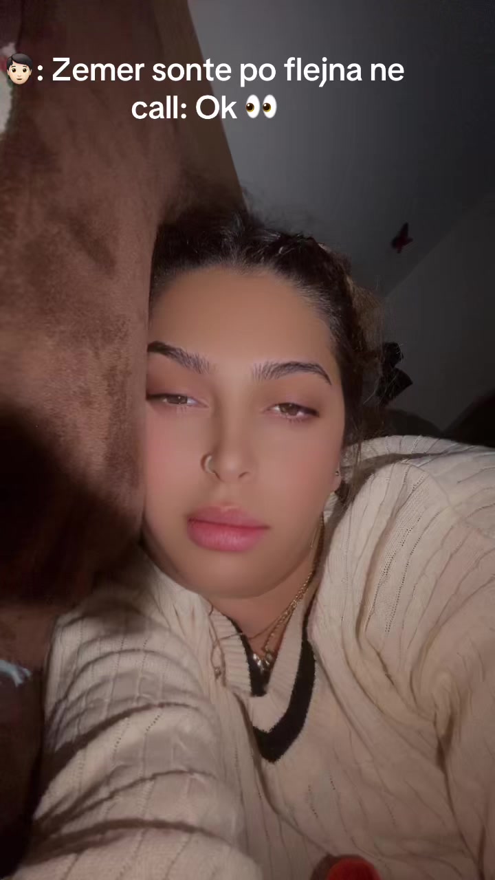 @Lily glloga
