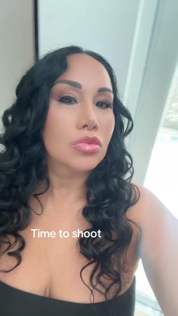 @OfficialQueenRogue