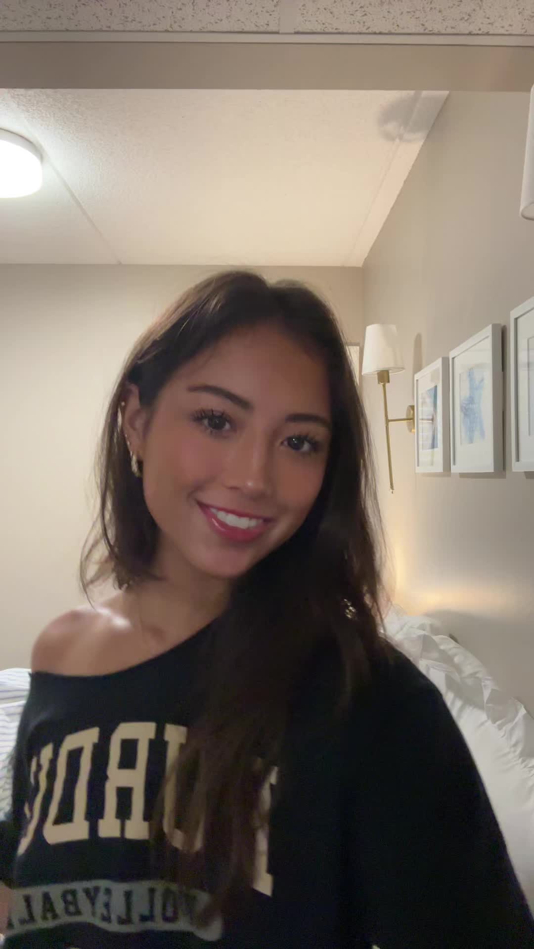 @helllloooo