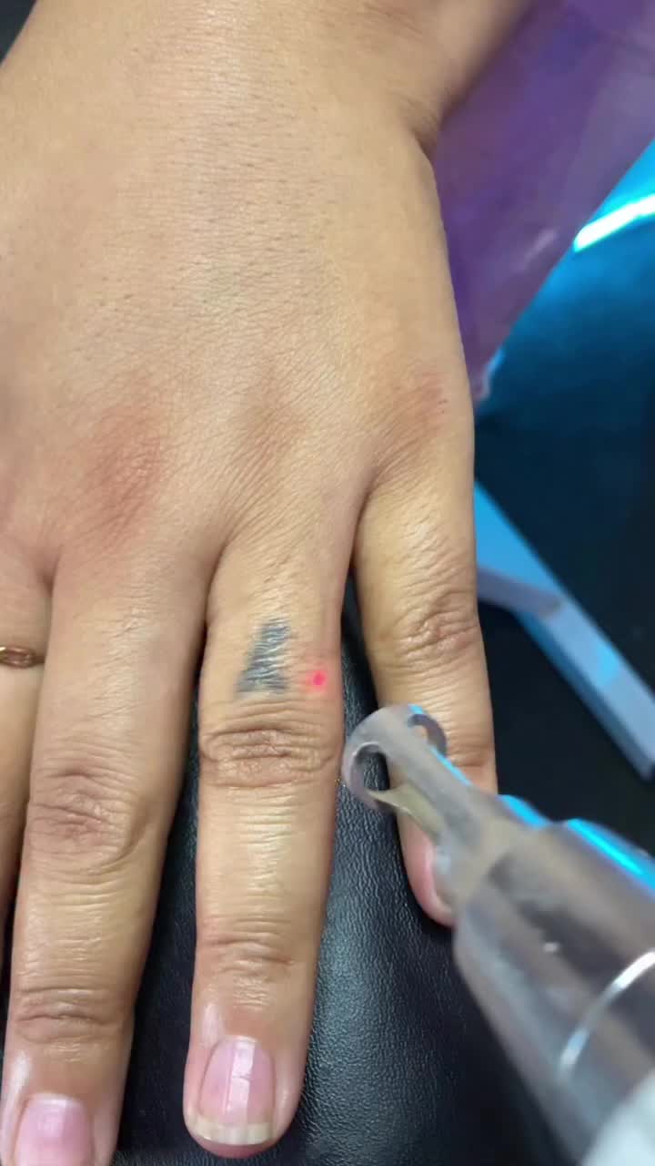 @tattoo_piercing_fes