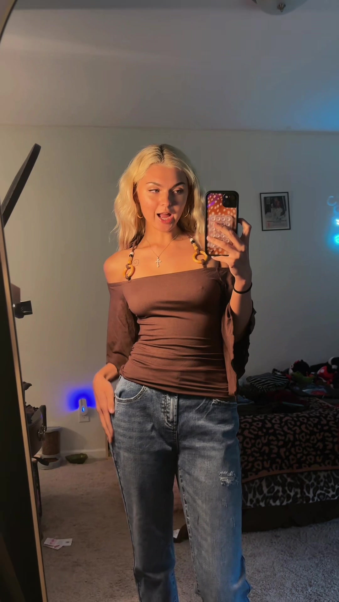 @elenacran