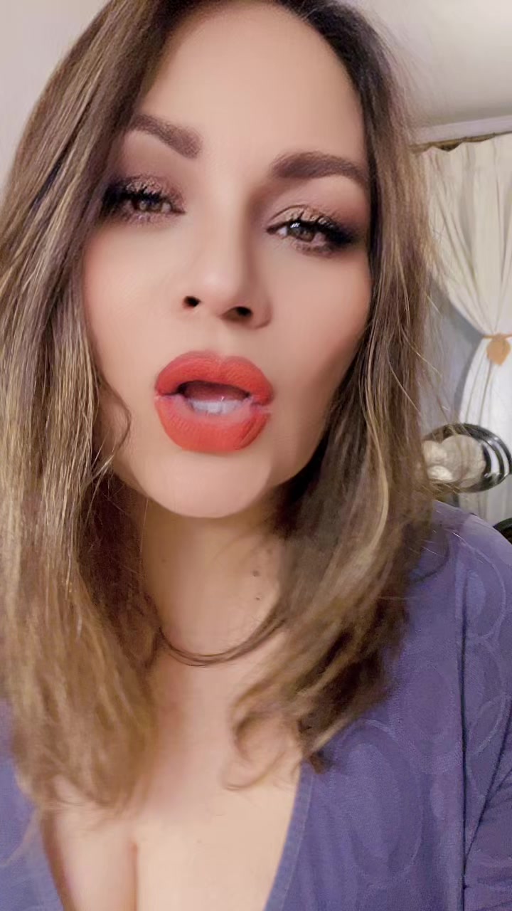 @Ana