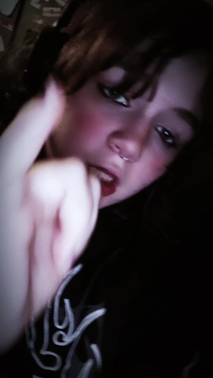 @𝗸𝗮𝗺𝗶𝗸𝗮𝘇𝗲✮~☆