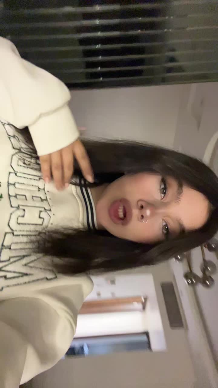 @nikas_ava