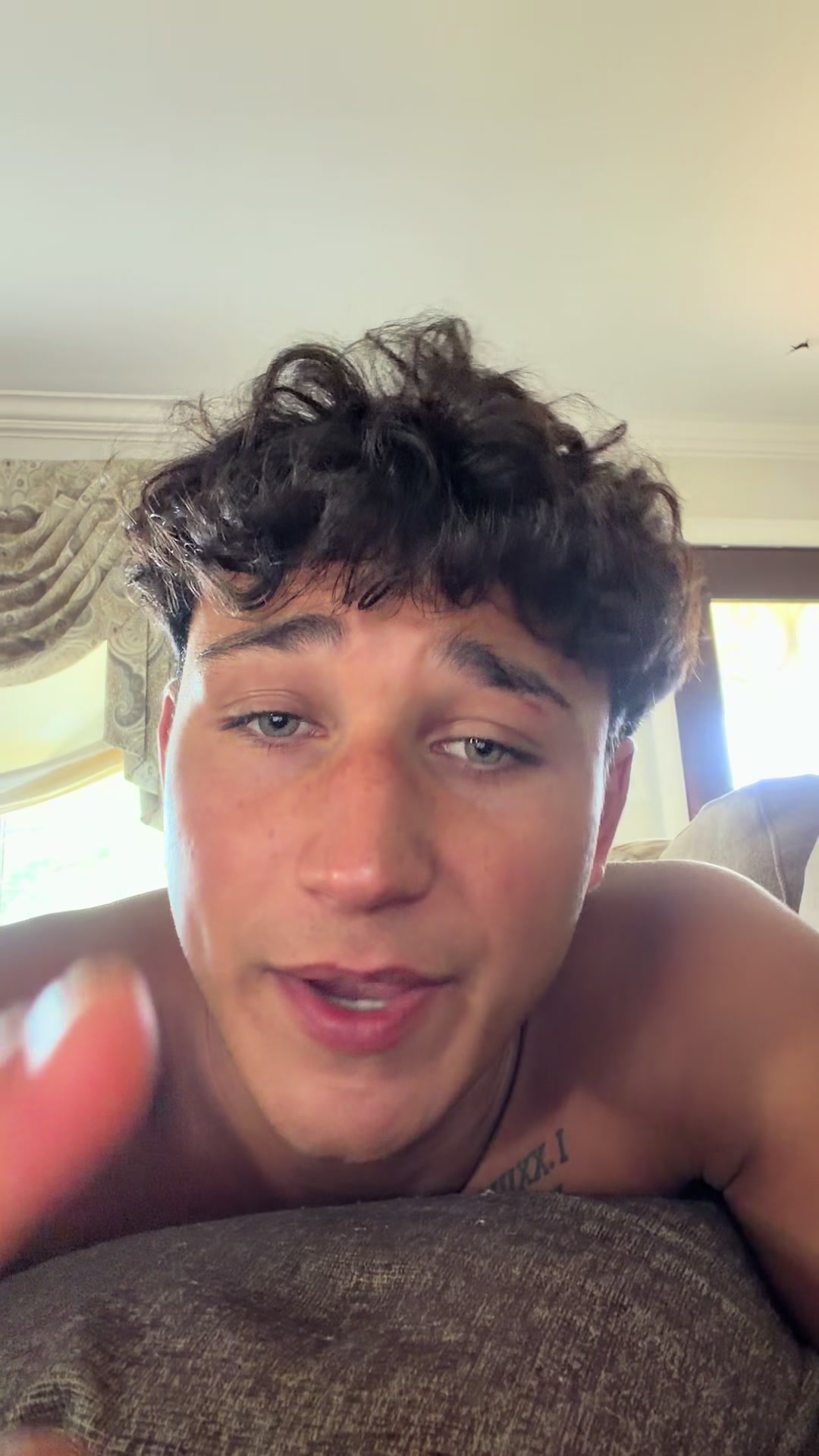 @ecomgom