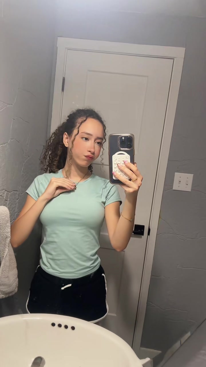 @gabi💐🐚🪸🦋