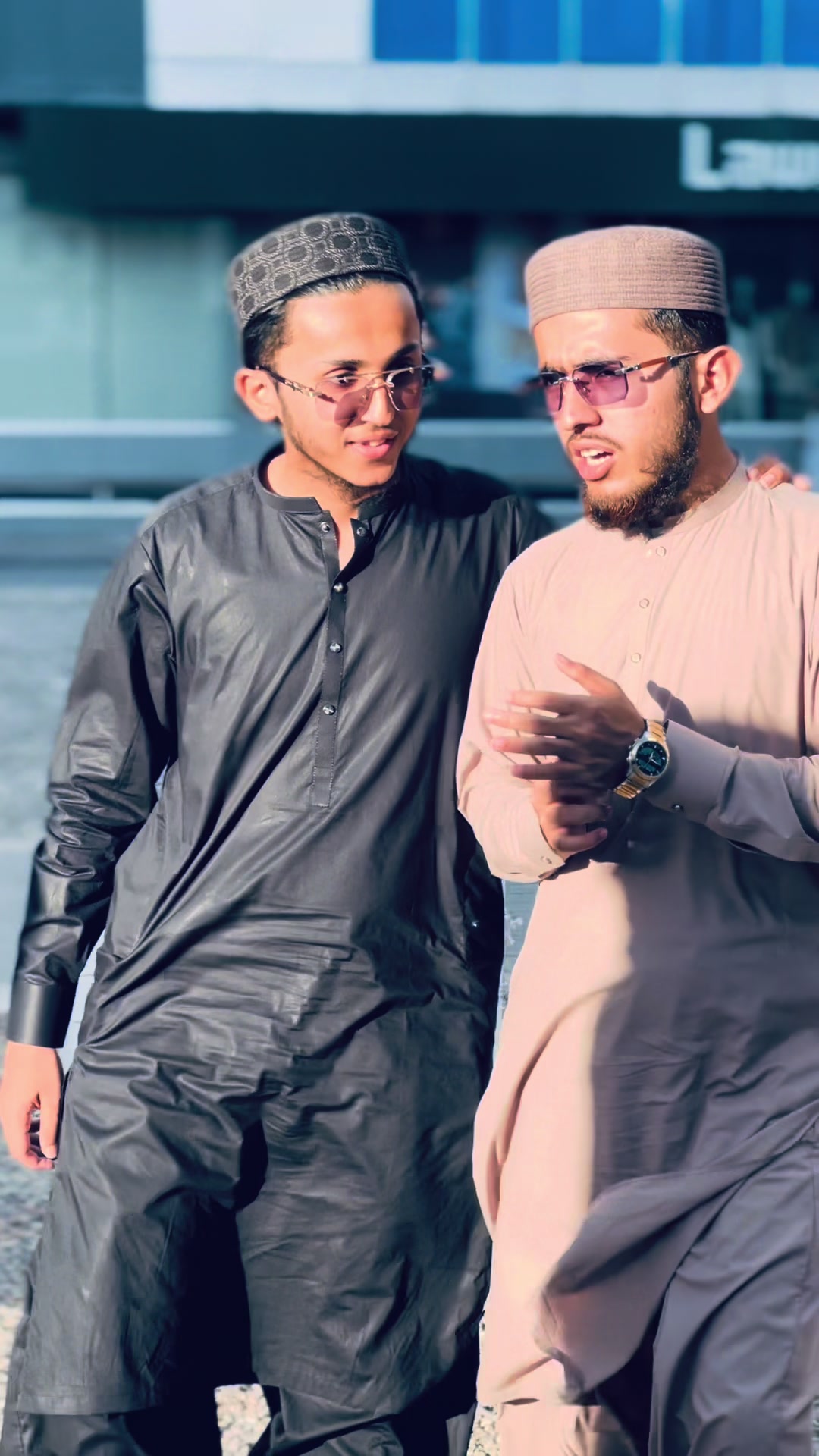 @عاصم حنفی🦋