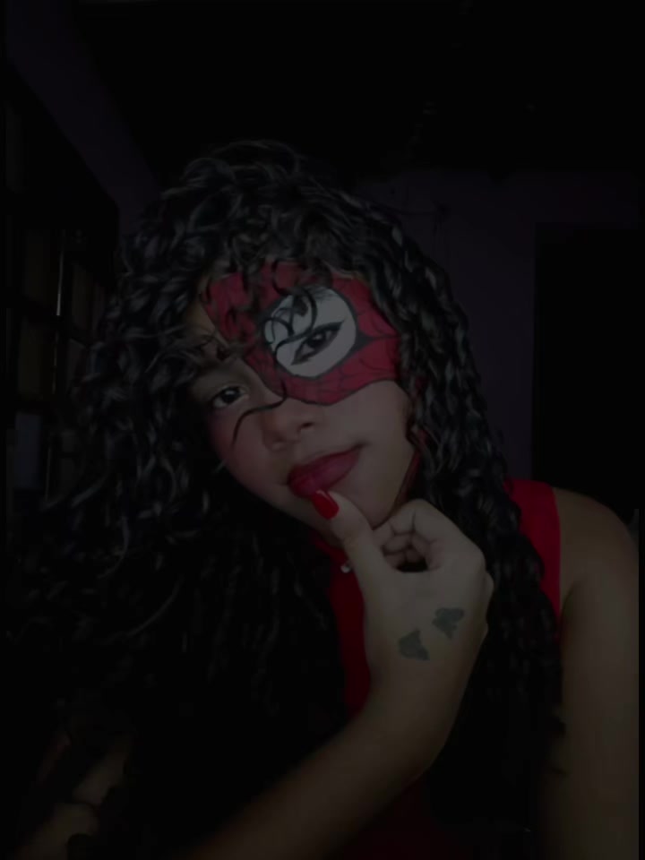@~