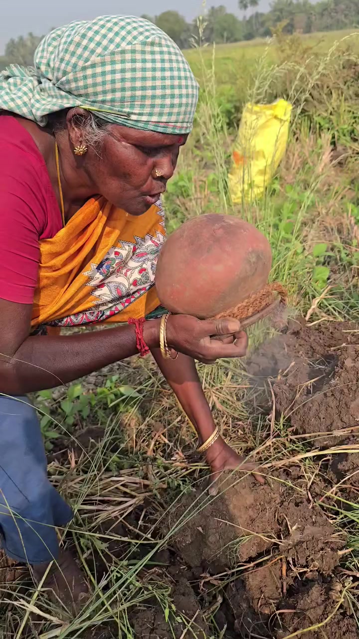 @தனிமையின் காதலன் காக்க முட்டை