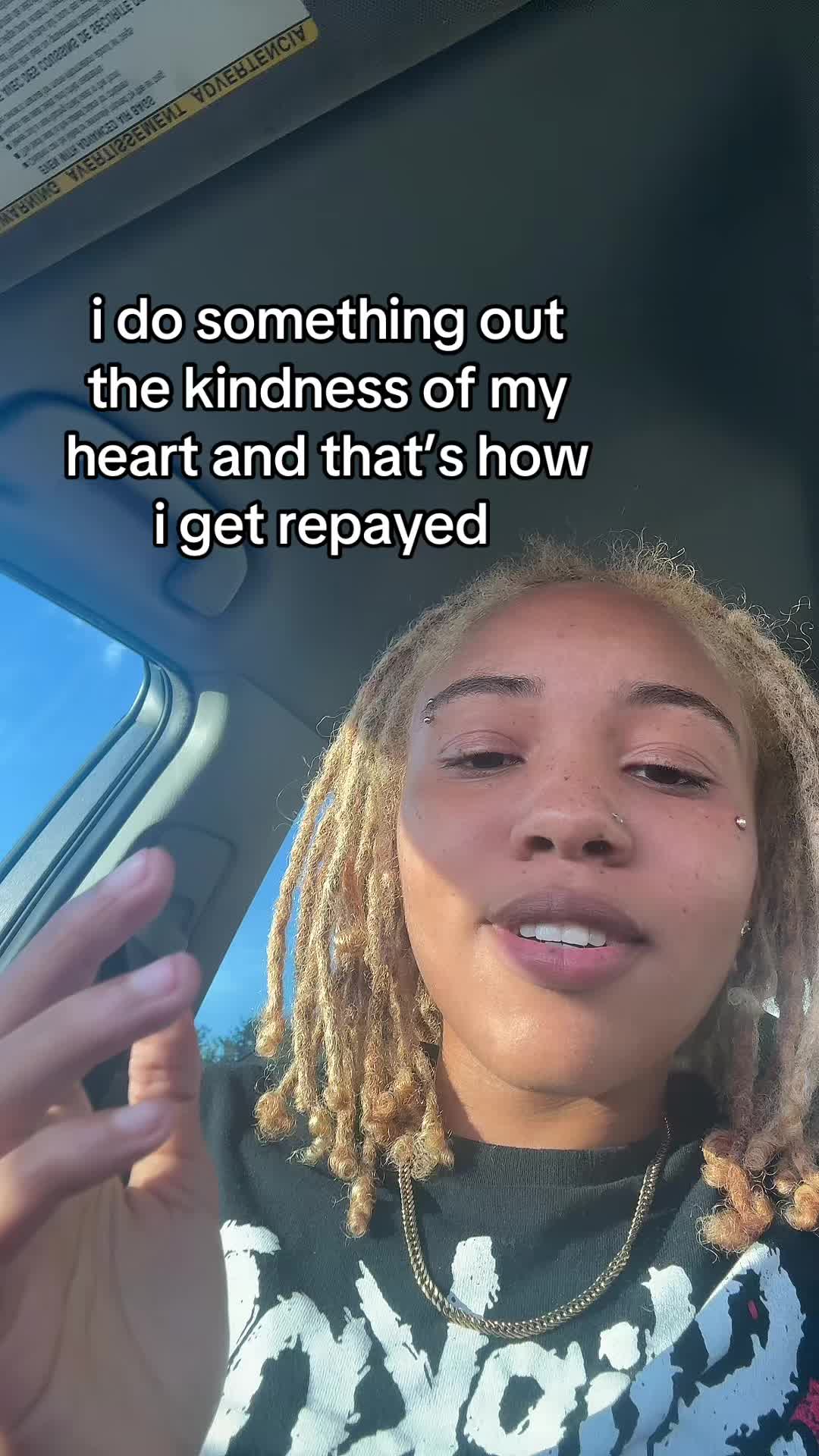 @ᴚ