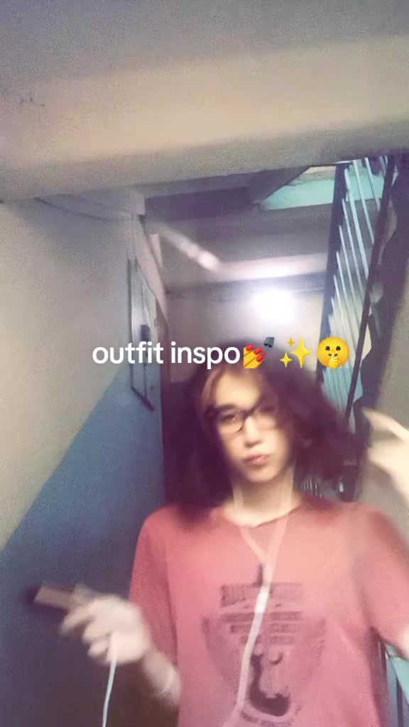@☆ugly persons hate me☆