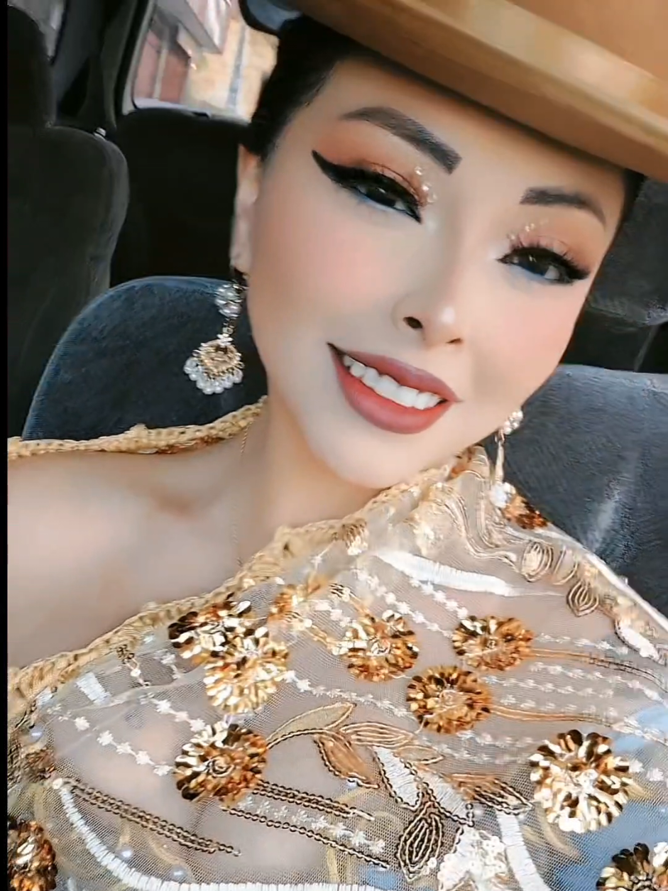 @Jhoselin C Nina🩷🇧🇴🐺
