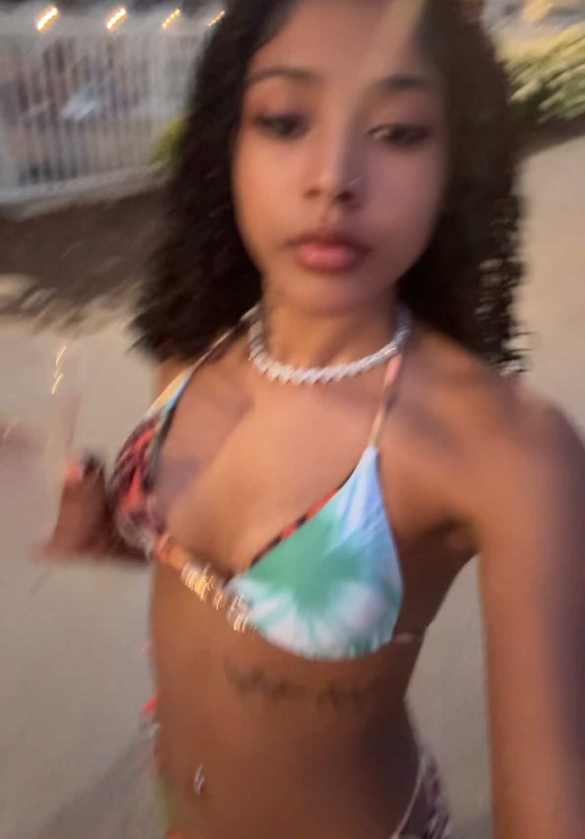 @Nicole💕🌴.!!