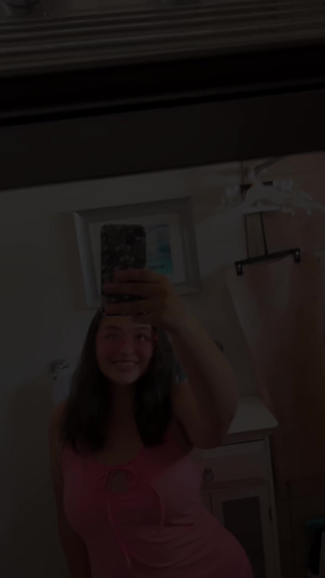 @Queen.bee.2001