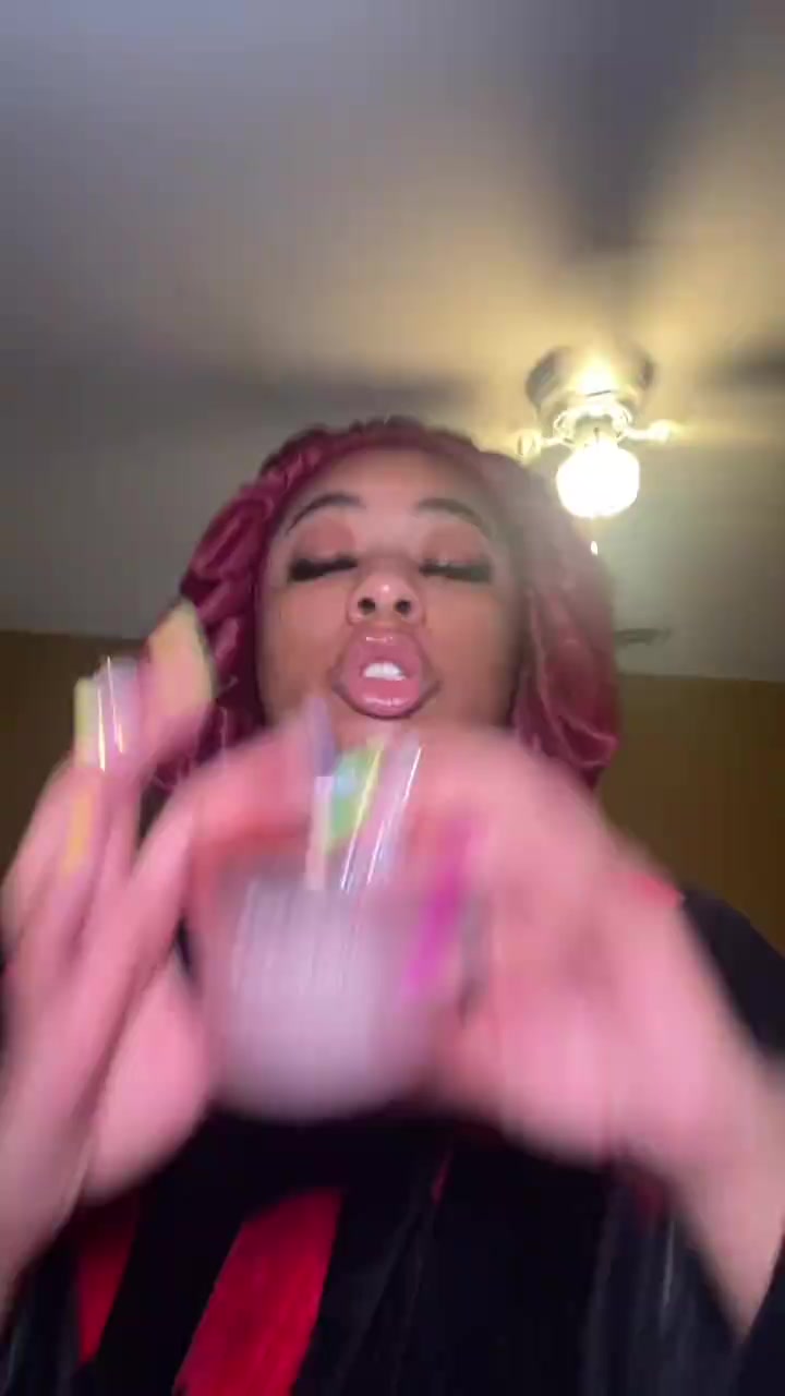 @QueenMyMy | Commentary