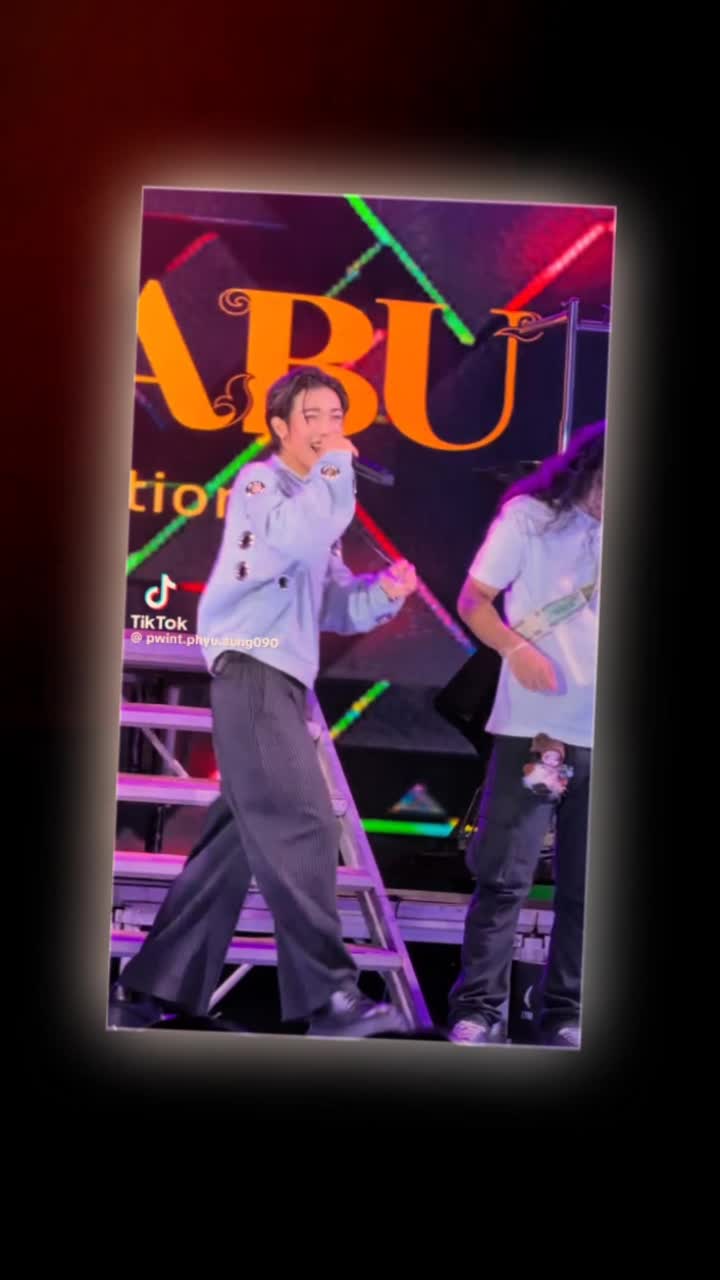 @ကိုရီးယားမင်းသားလေးa.z.b❤🧡💛