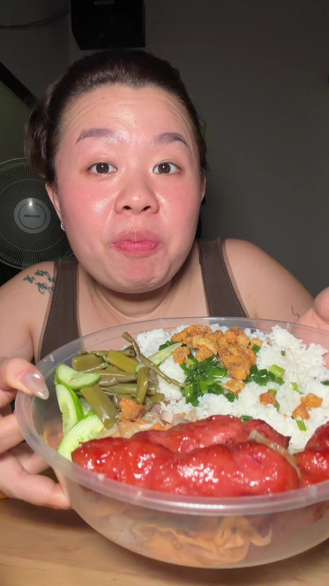@Hồ Kim Nhiễn