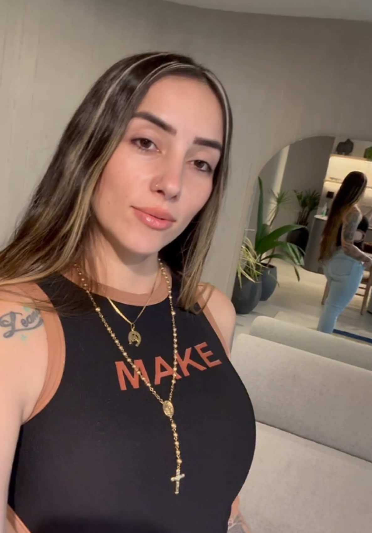 @Paola_londonoo