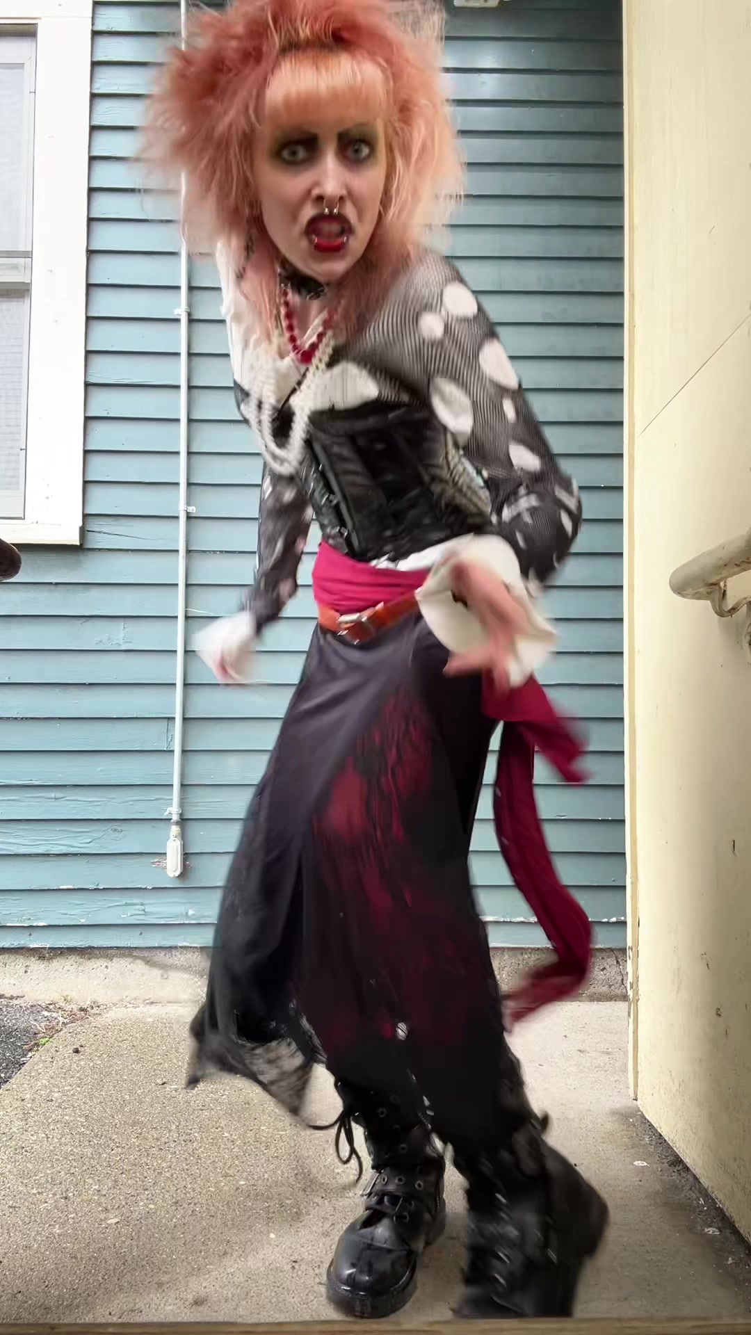 @Bizarrebarracuda